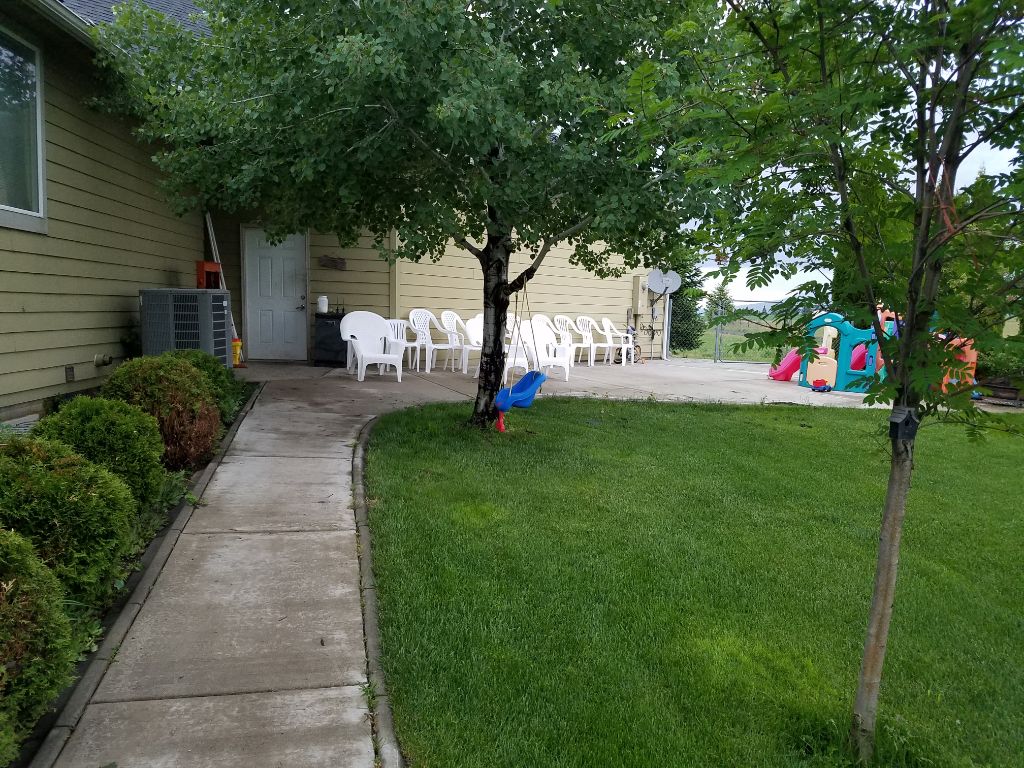 Lenas Gentle Care Morgan Facility Garden 2019
