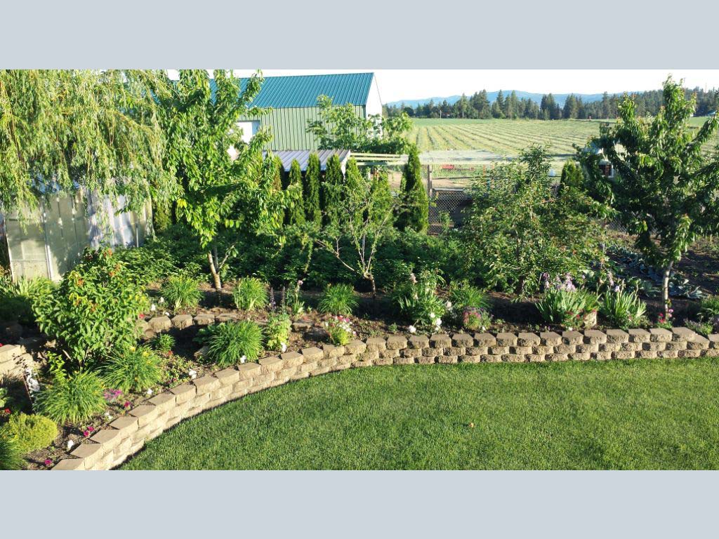 Lenas Gentle Care Morgan Facility Garden 2017
