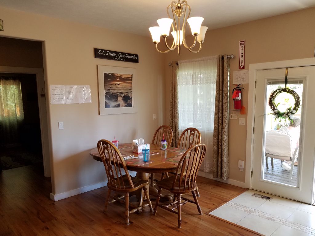 Lenas Gentle Care Princeton Facility Dinning Room